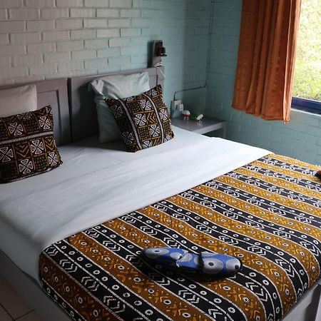 Umusambi B&B Kigali Luaran gambar