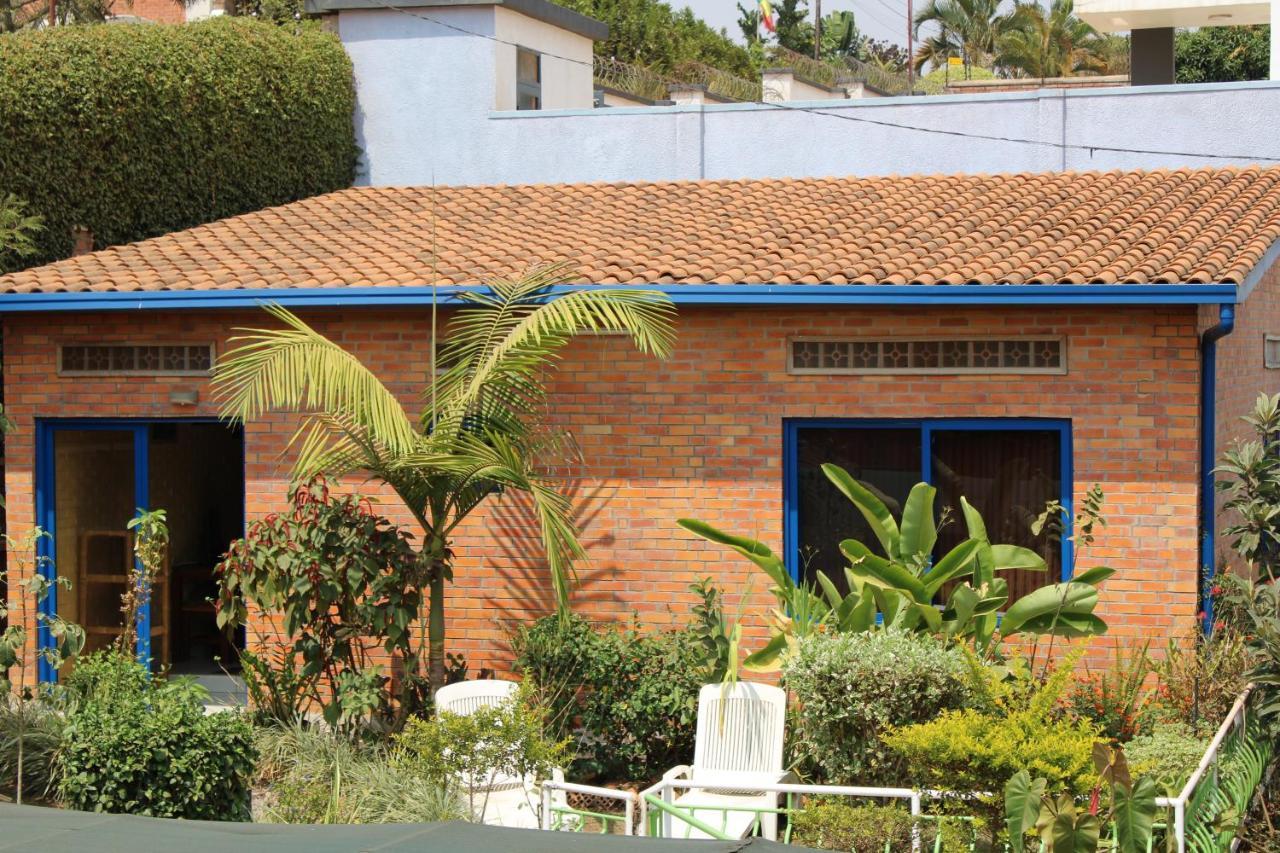 Umusambi B&B Kigali Luaran gambar