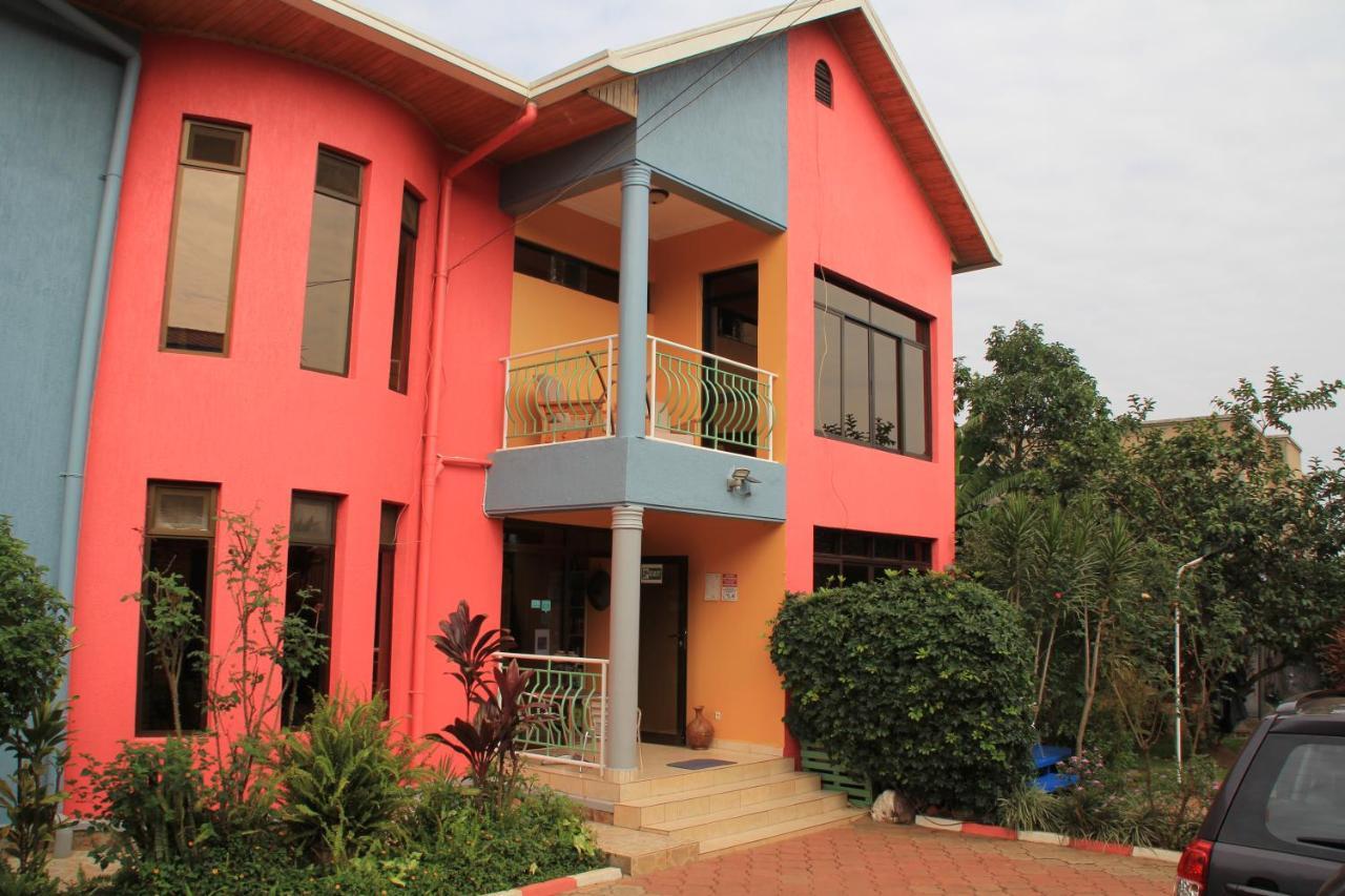 Umusambi B&B Kigali Luaran gambar