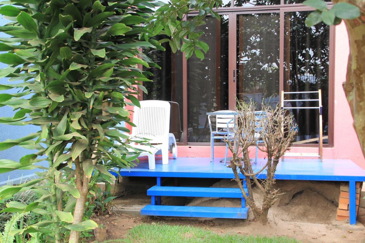 Umusambi B&B Kigali Luaran gambar