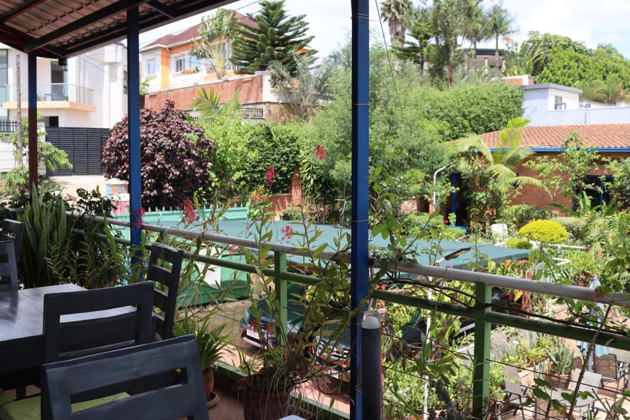Umusambi B&B Kigali Luaran gambar