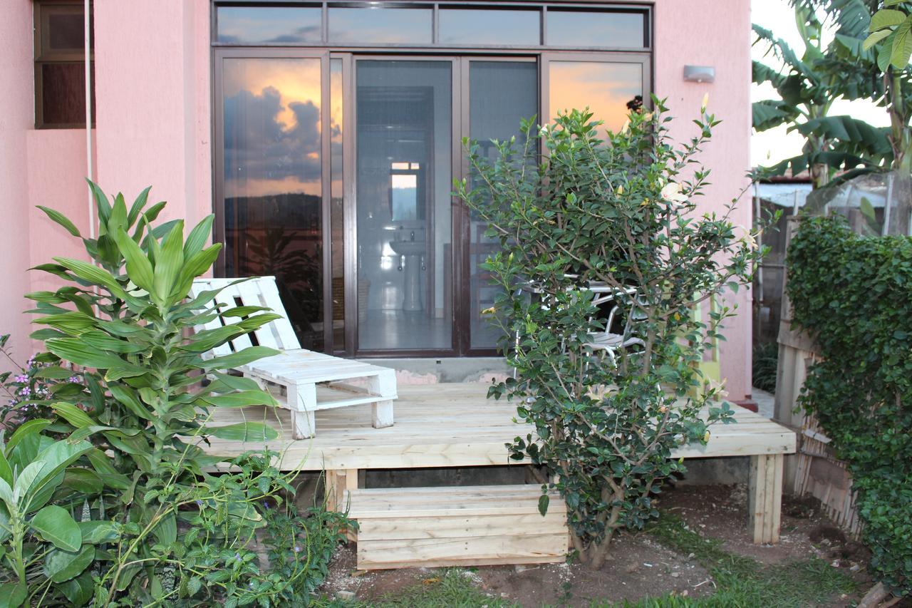 Umusambi B&B Kigali Luaran gambar